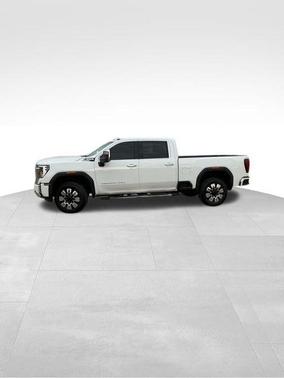 2025 GMC Sierra 3500 Denali