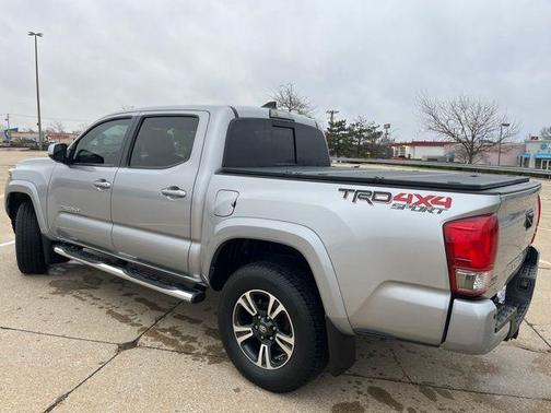 2017 Toyota Tacoma TRD Sport