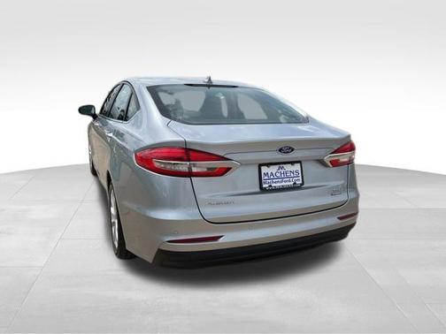 2020 Ford Fusion Hybrid SE