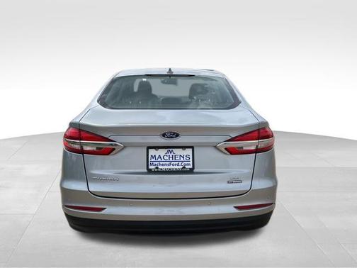 2020 Ford Fusion Hybrid SE