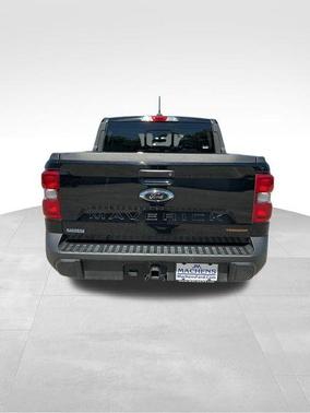 Shadow Black 2024 Ford Maverick Lariat
