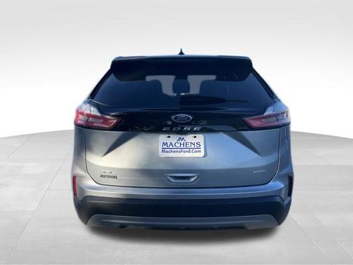 Silver Metallic 2024 Ford Edge SEL