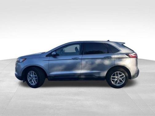 Silver Metallic 2024 Ford Edge SEL
