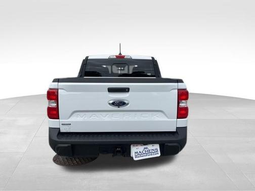 Oxford White 2024 Ford Maverick Lariat