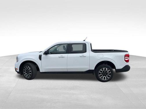 Oxford White 2024 Ford Maverick Lariat