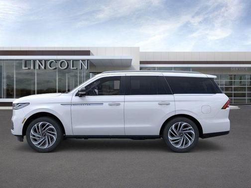 2025 Lincoln Navigator Reserve