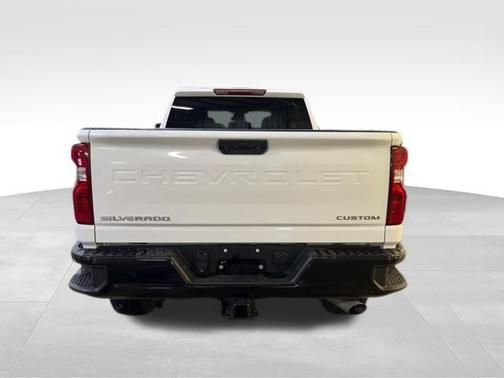 2024 Chevrolet Silverado 2500 Custom