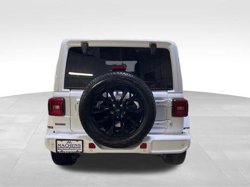 2021 Jeep Wrangler Unlimited Sahara Altitude