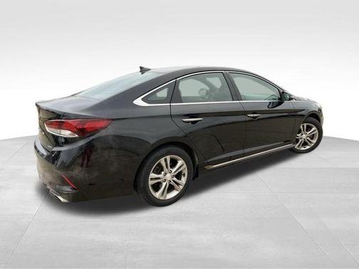 2019 Hyundai SONATA Sport