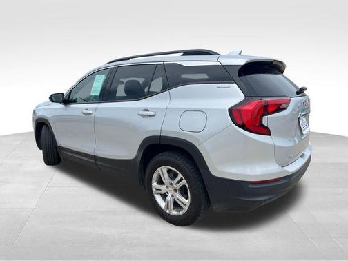 Quicksilver Metallic 2020 GMC Terrain SLE