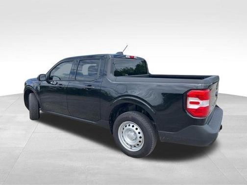 Shadow Black 2025 Ford Maverick XL