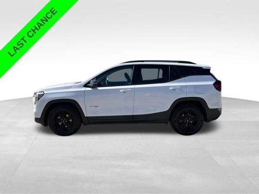 2024 GMC Terrain AT4