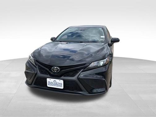 2021 Toyota Camry SE Nightshade