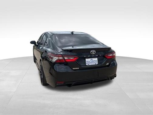 2021 Toyota Camry SE Nightshade