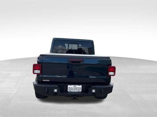 Fathom Blue Pearlcoat 2025 Jeep Gladiator Sport