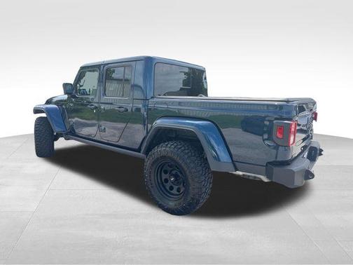 Fathom Blue Pearlcoat 2025 Jeep Gladiator Sport