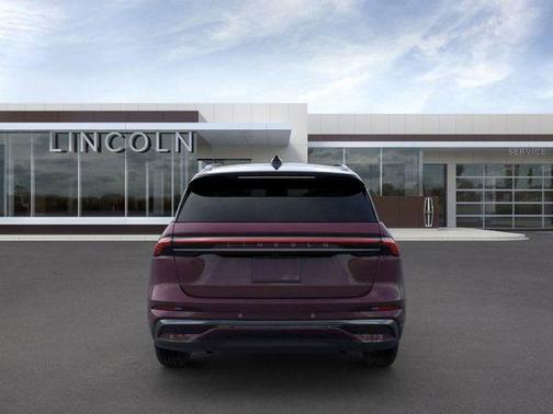 2025 Lincoln Nautilus Reserve