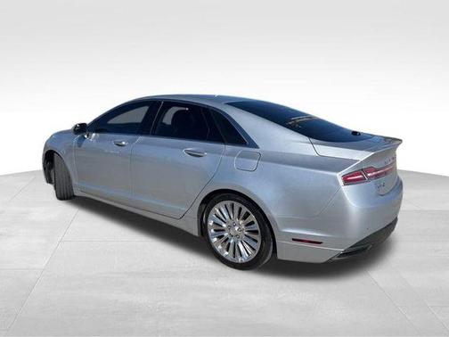 2016 Lincoln MKZ Base
