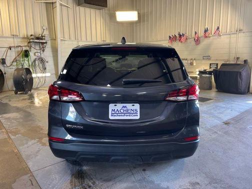 Gray 2022 Chevrolet Equinox LS