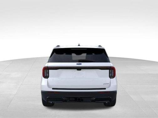 White Metallic 2026 Ford Explorer ST-Line