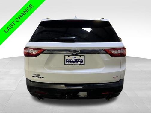 Summit White 2019 Chevrolet Traverse RS