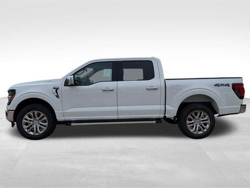 Oxford White 2026 Ford F-150 XLT