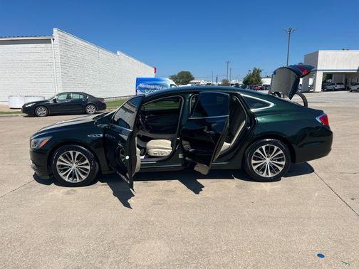 Dark Forest Green Metallic 2017 Buick LaCrosse Essence
