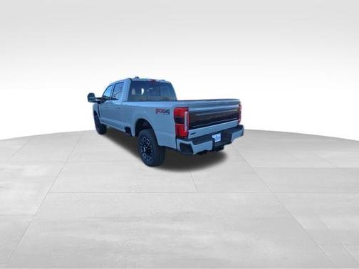 Avalanche 2026 Ford F-250 Platinum