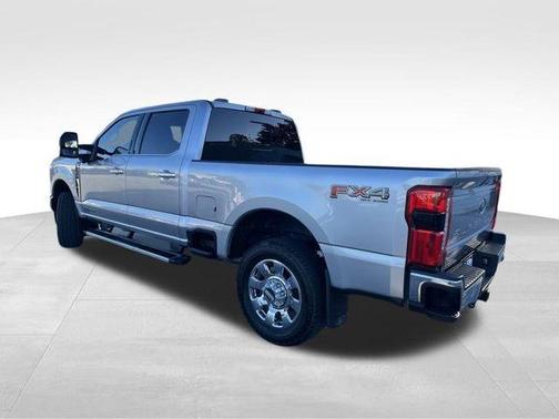 2024 Ford F-350 Lariat Super Duty