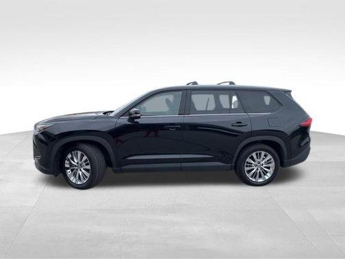 Midnight Black Metallic 2024 Toyota Grand Highlander