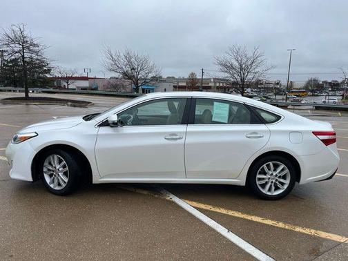 2014 Toyota Avalon XLE Premium
