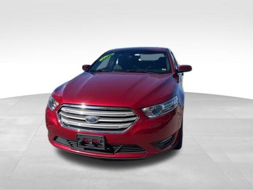 2016 Ford Taurus SEL