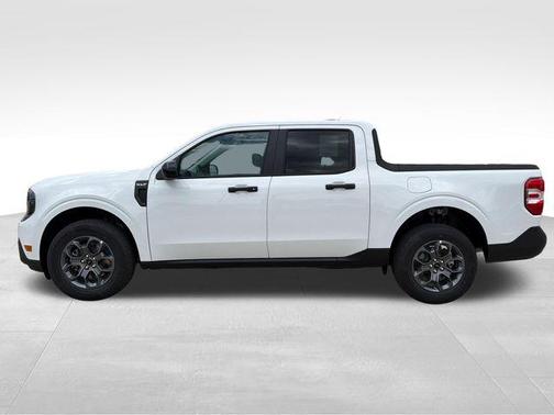 Oxford White 2026 Ford Maverick XLT