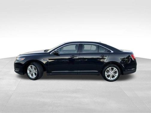 2017 Ford Taurus SEL