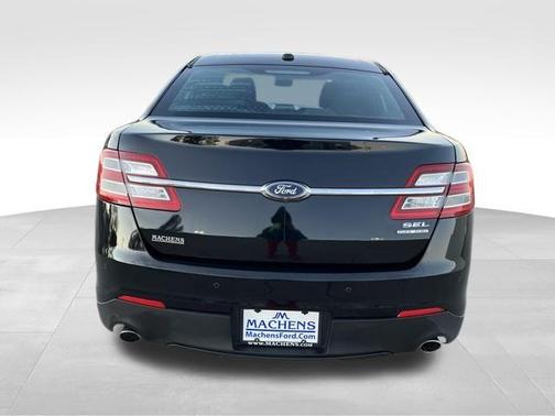 2017 Ford Taurus SEL