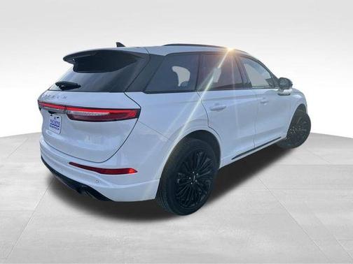 2025 Lincoln Corsair Reserve