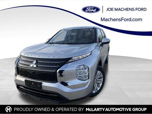 2024 Mitsubishi Outlander ES