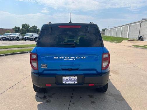Blue Metallic 2022 Ford Bronco Sport Badlands