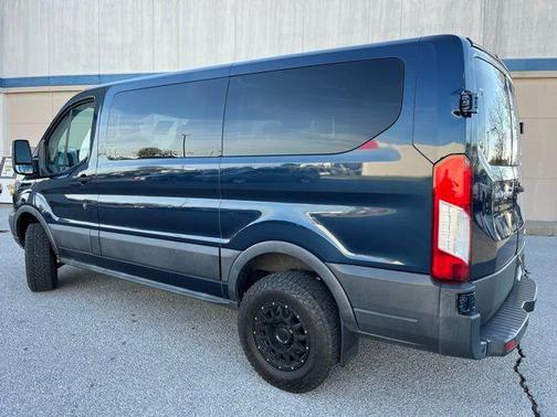 Blue 2017 Ford Transit-150 XLT