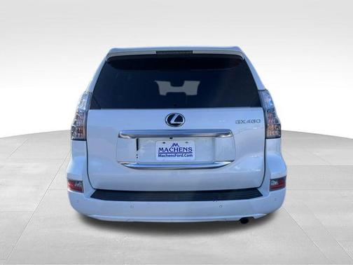 Starfire Pearl 2020 Lexus GX 460 Base