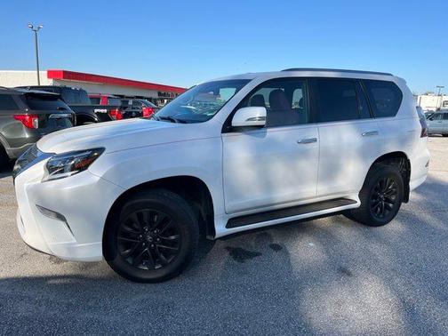 Starfire Pearl 2020 Lexus GX 460 Base