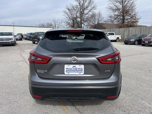 2020 Nissan Rogue Sport S