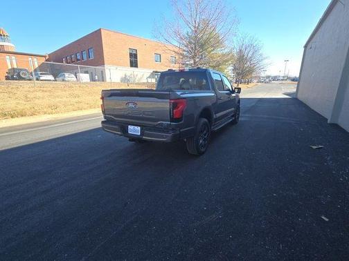 2025 Ford F-150 Lightning Flash