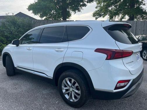 Quartz White 2019 Hyundai SANTA FE 2.4 SEL