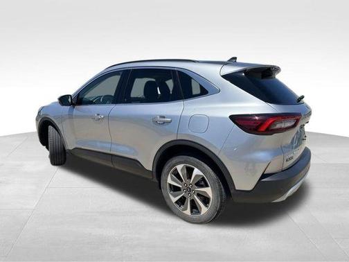 Iconic Silver Metallic 2023 Ford Escape Platinum