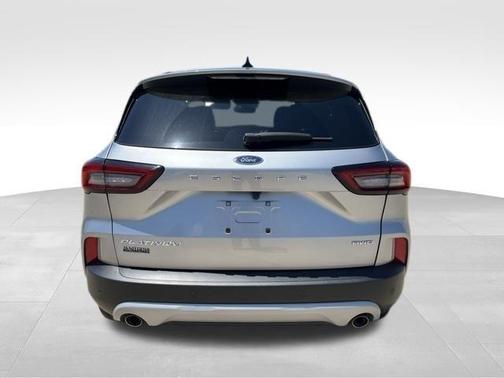 Iconic Silver Metallic 2023 Ford Escape Platinum