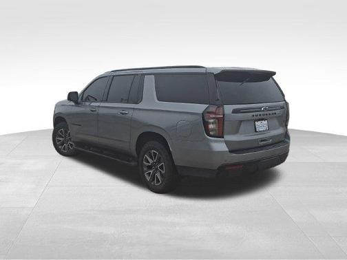 Sterling Gray Metallic 2023 Chevrolet Suburban Z71