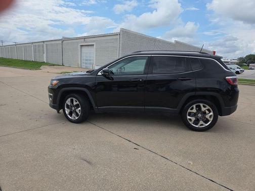 Diamond Black 2020 Jeep Compass Limited