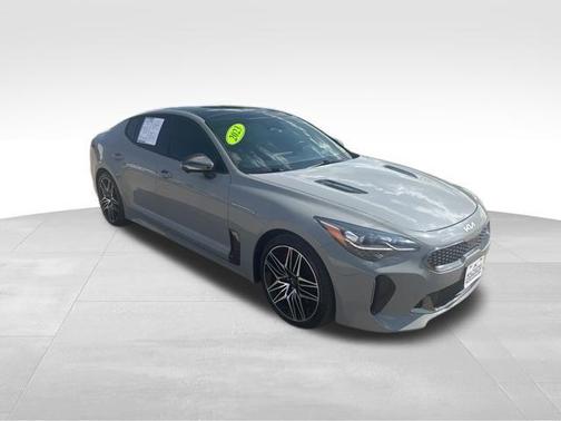 2023 Kia Stinger GT2