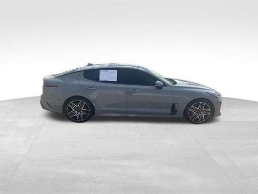 2023 Kia Stinger GT2